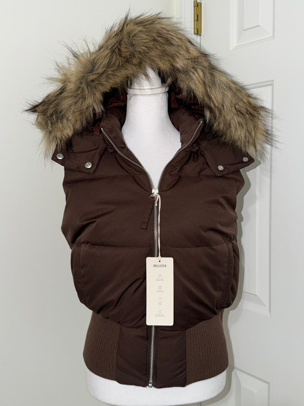 Hollister Women's Brown Faux Fur Hooded Puffer Vest
